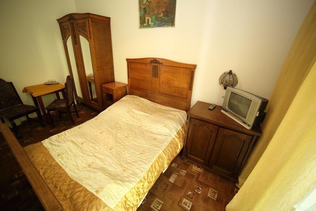 Domy Wczasowe Tryumfy Bed and Breakfast Krynica-Zdrój Camera foto